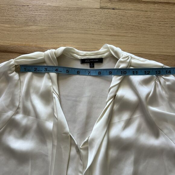 Anne Klein cream neutral Silky rolled neck Tie Blouse Size small business work - Picture 10 of 13